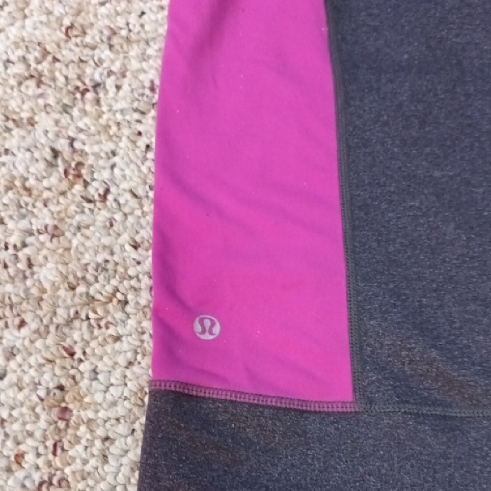 Size 8 Purple and Gray Sweater with Stand-Up Collar - Picture 15 of 15